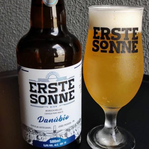 DANÚBIO  Munich Helles Vol Alc. 5% IBU 18  Estilo alemão com alta “drinkability”. De coloração amarelo claro, sabor maltado, levemente amargo. Harmoniza com petiscos, frutos do mar e carnes brancas. Excelente para o Happy Hour.